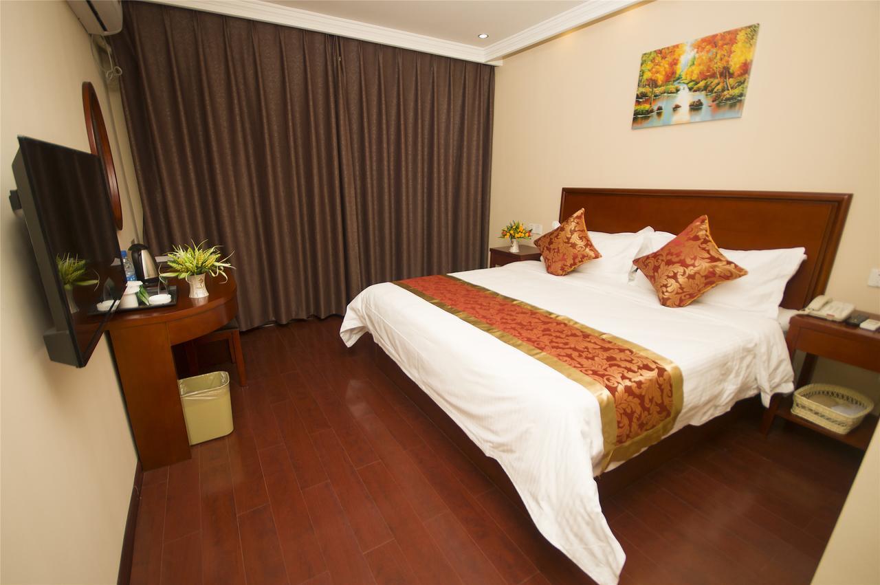 Greentree Gucun Shuichan West Road Shell 3*